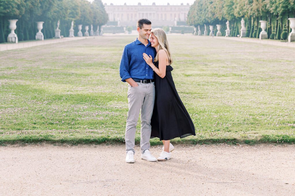 romantic and sweet portrait of a couple at the palace of versailles